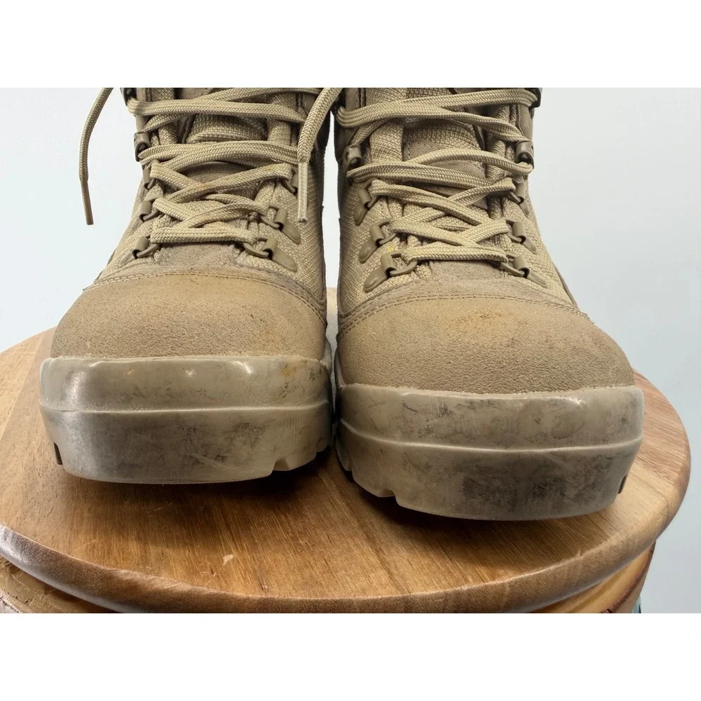 Garmont T8 Tactical Boots Mens Tan Lace Up Vibram Sole Hiking Military Size 8.5‎